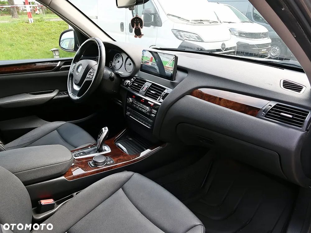 BMW X3 28i xDrive - 7