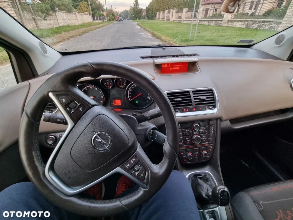 Opel Meriva 1.4 T Edition 150 S&S - 28