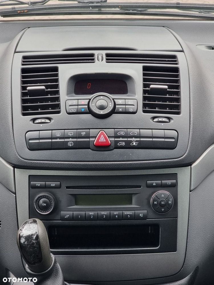 Mercedes-Benz Vito - 28