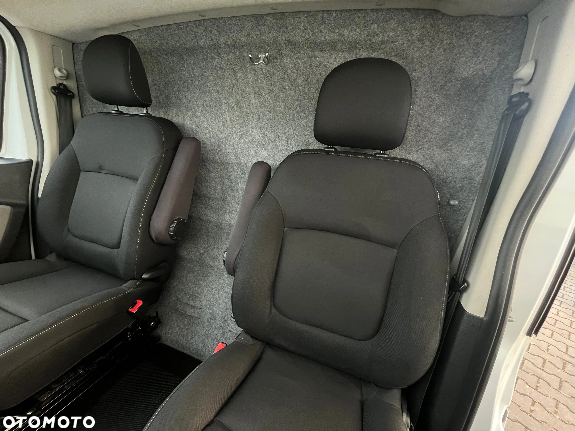 Renault Trafic - 20
