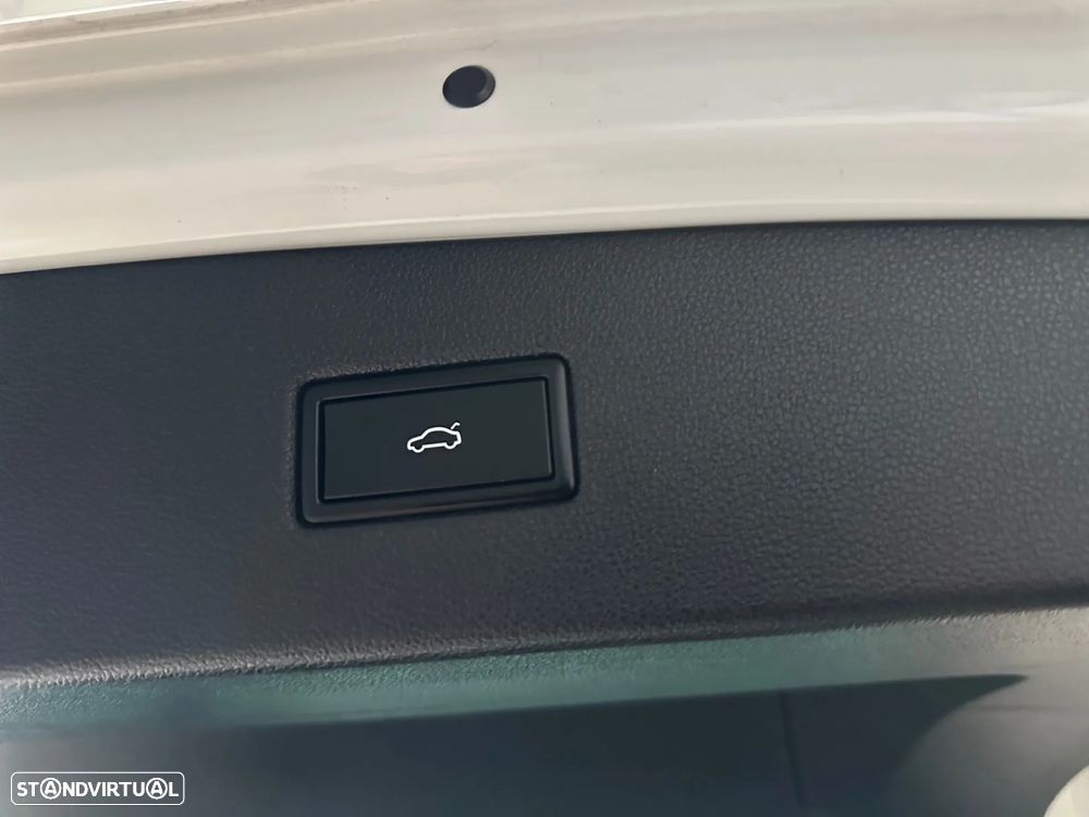 VW Tiguan 2.0 TDI SCR DSG R-Line - 19