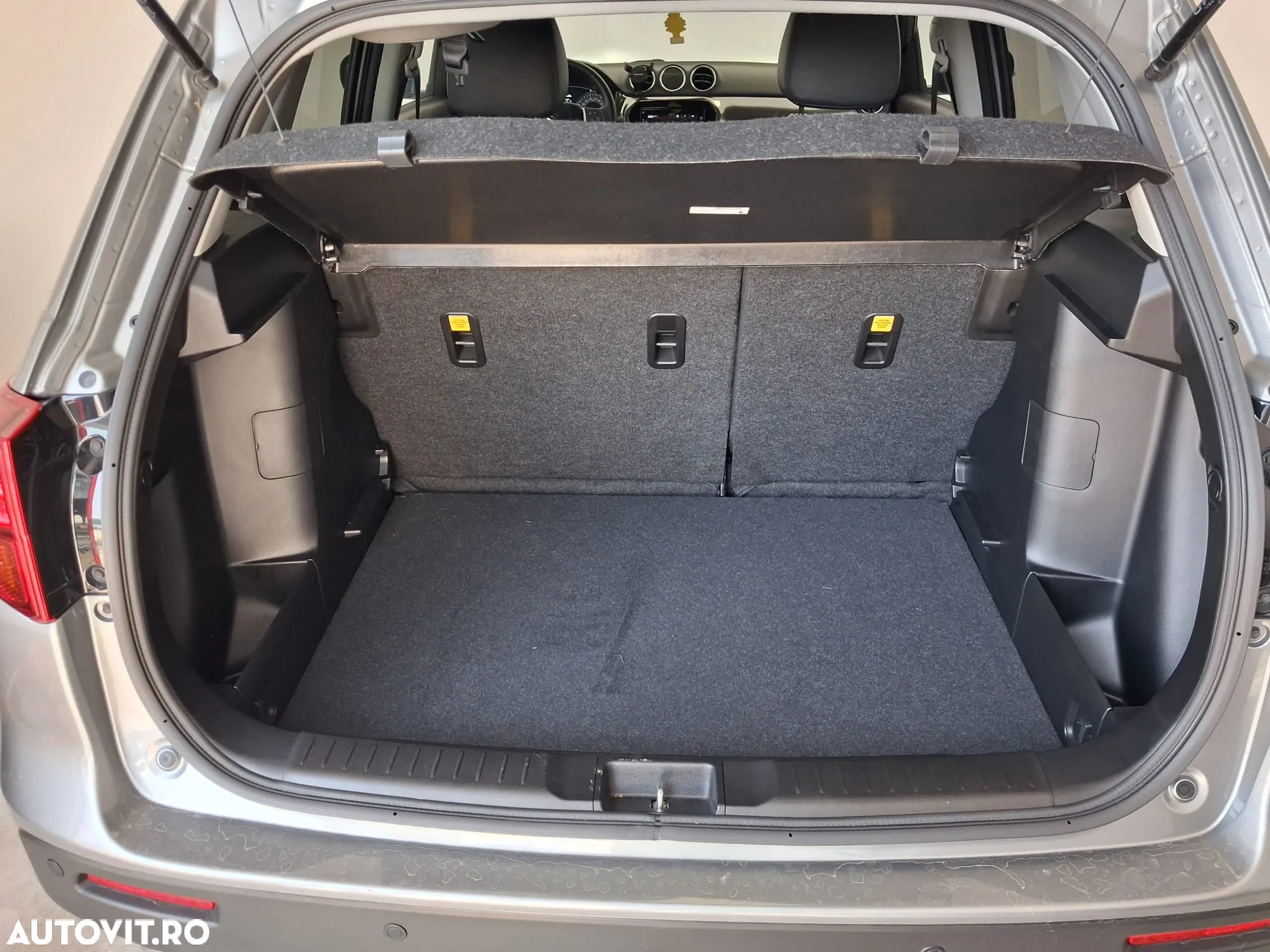 Suzuki Vitara 1.4 ALLGRIP Luxus - 4