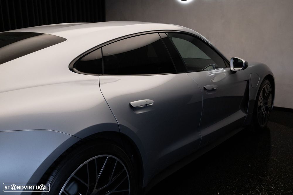 Porsche Taycan 4S Bateria Performance Plus - 14