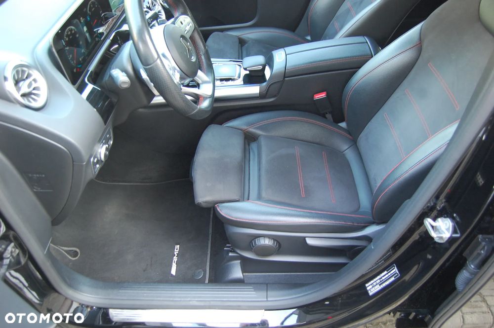 Mercedes-Benz Klasa B 200 d AMG Line 8G-DCT - 22