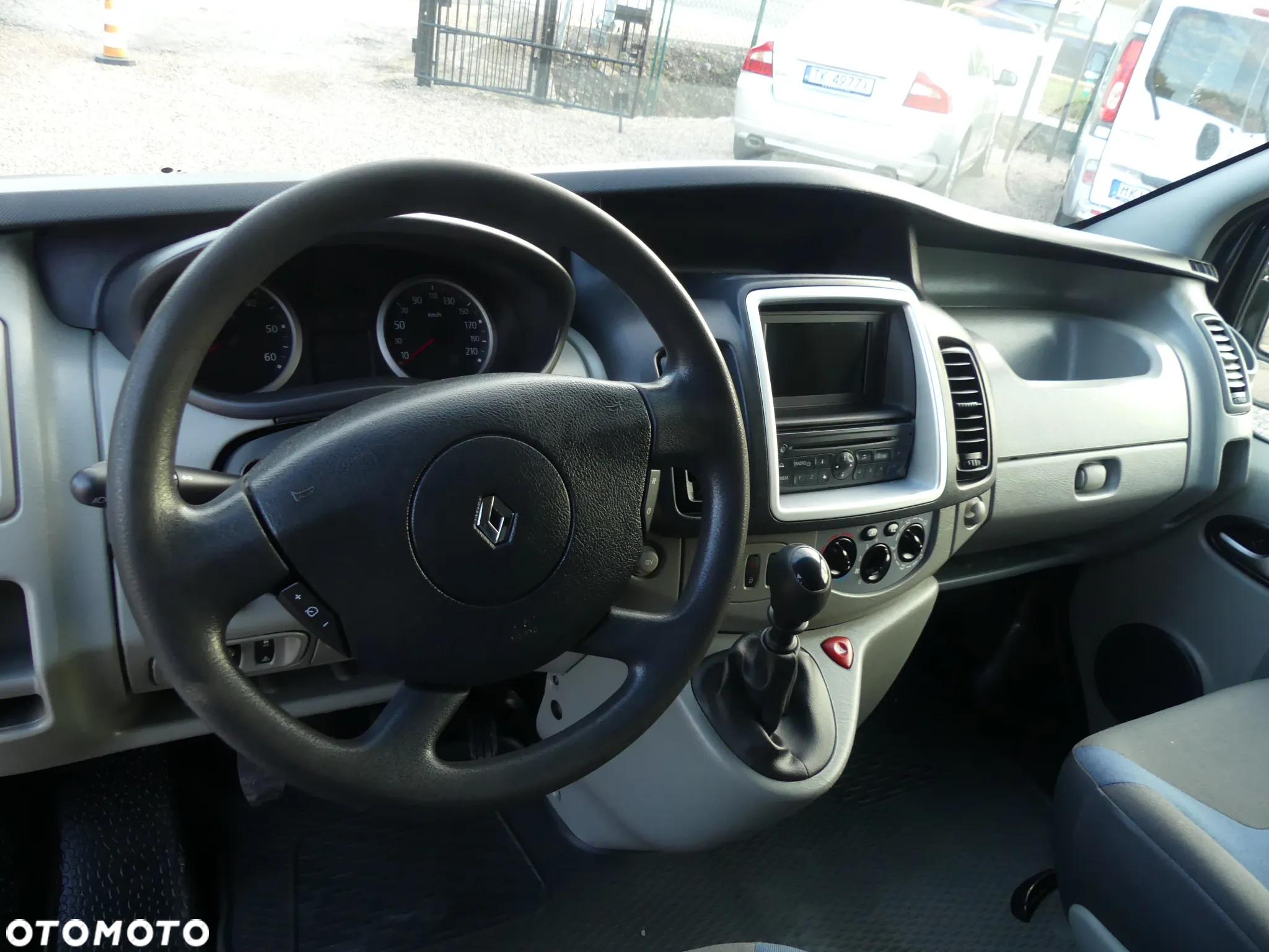 Renault Trafic L2H1 Pack Clim - 17