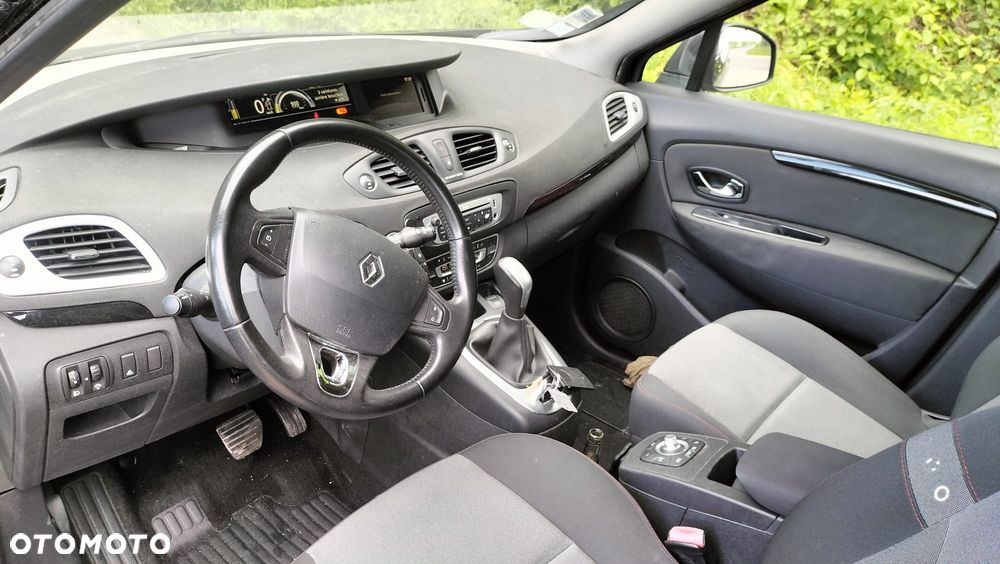 Renault Scenic ENERGY dCi 110 EDC BOSE EDITION - 8