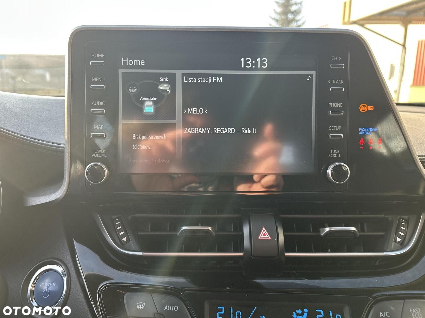 Toyota C-HR - 16