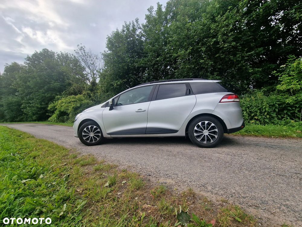 Renault Clio - 7