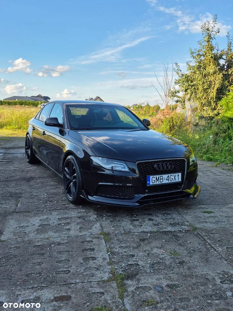Audi A4 Limousine - 2
