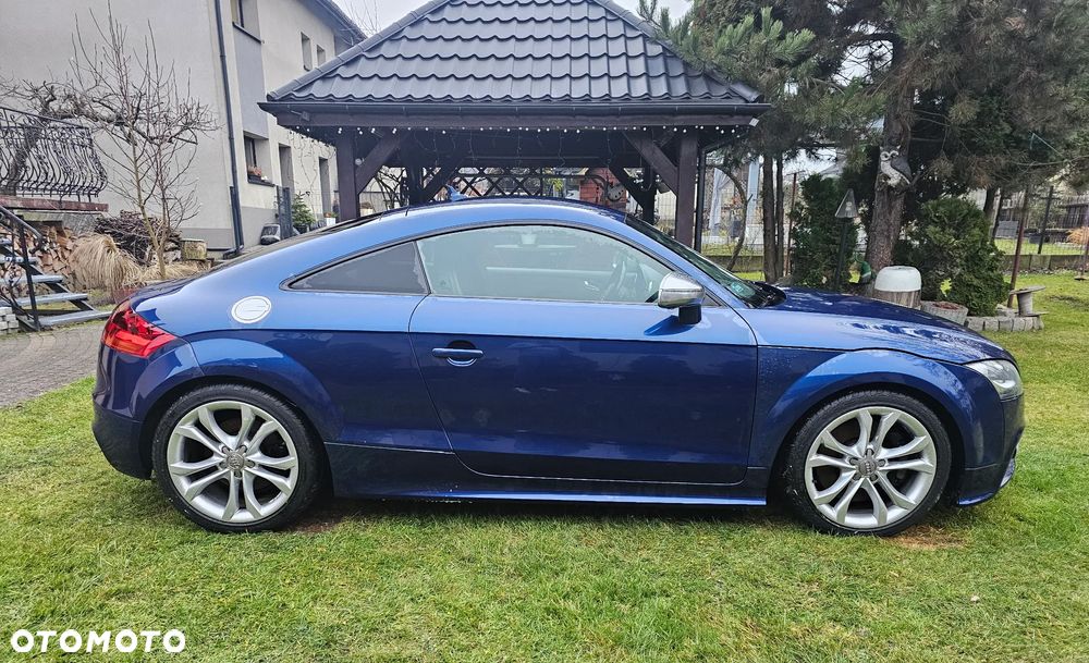 Audi TT S Coupé - 10