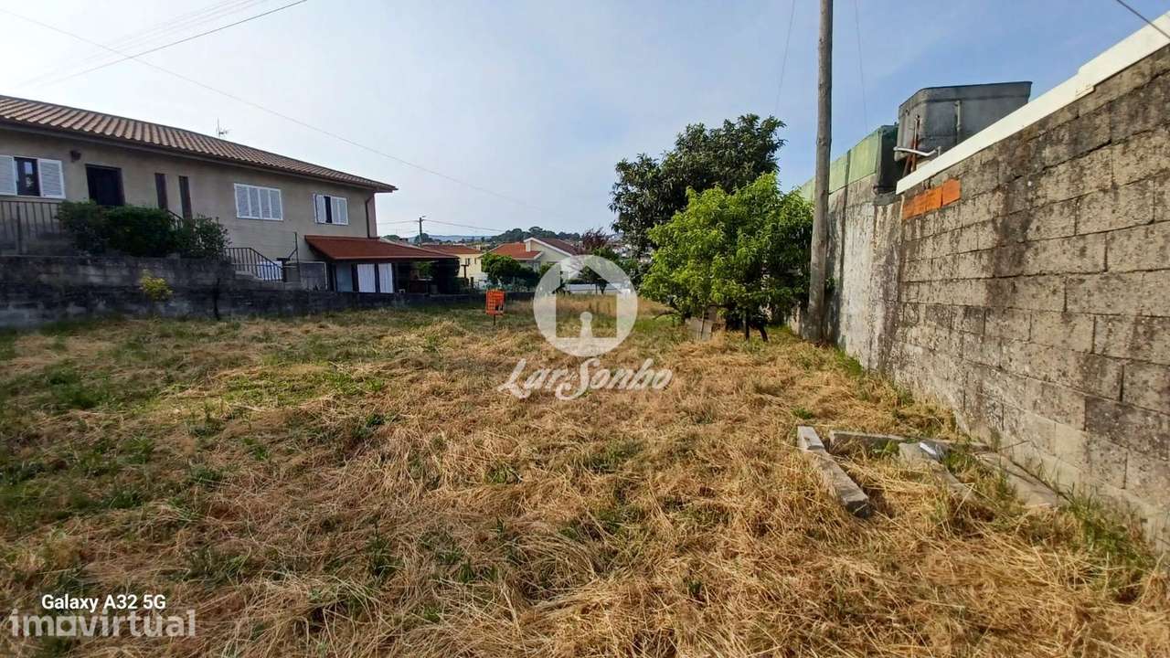 Terreno para moradia de 322m2 em Aves, Sto. Tirso - Grande imagem: 3/21