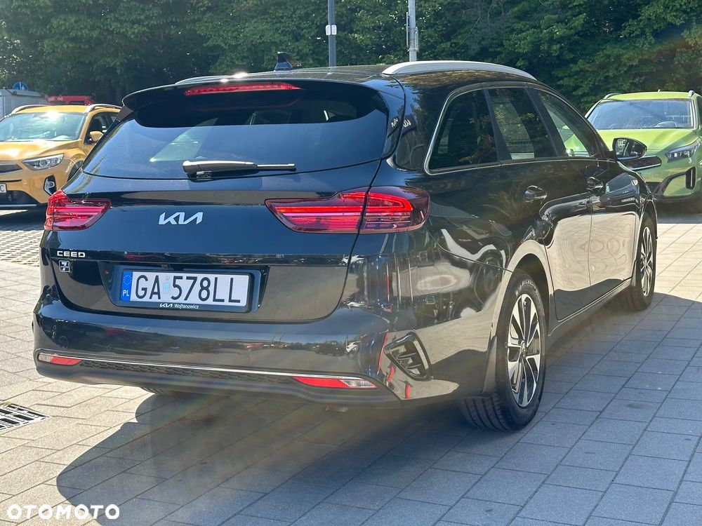 Kia Ceed 1.5 T-GDI M DCT - 13