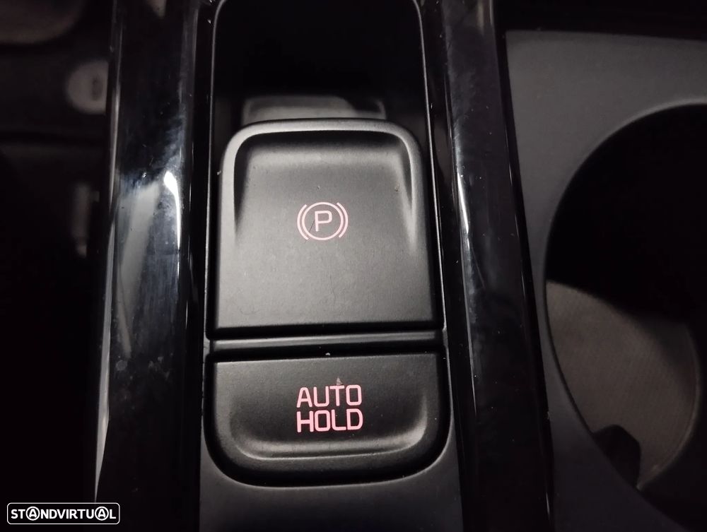 Kia Ceed 1.4 T-GDI GT Line 7DCT — fotografia 39