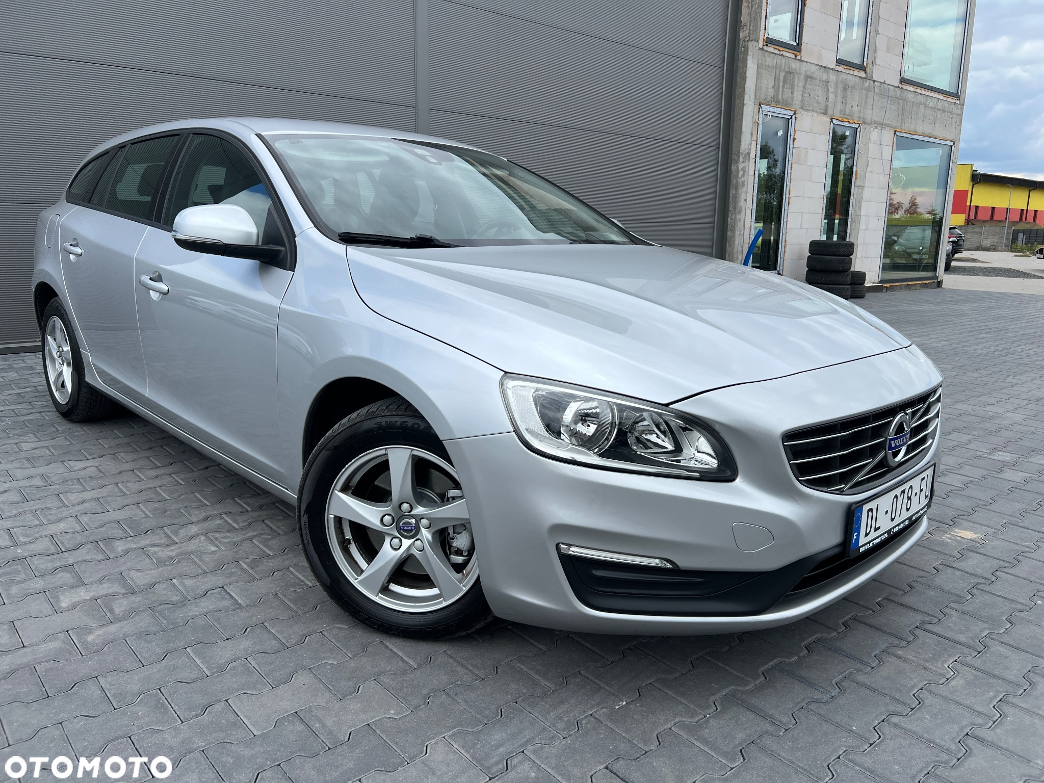 Volvo V60 D2 Kinetic - 5