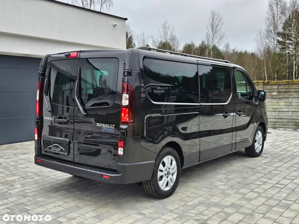 Renault Trafic - 32