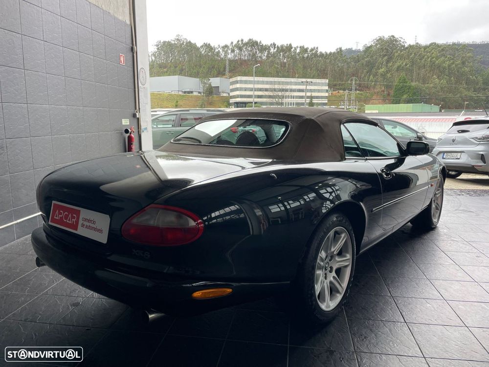 Jaguar XK XK8 4.0 Convertible Sport - 11