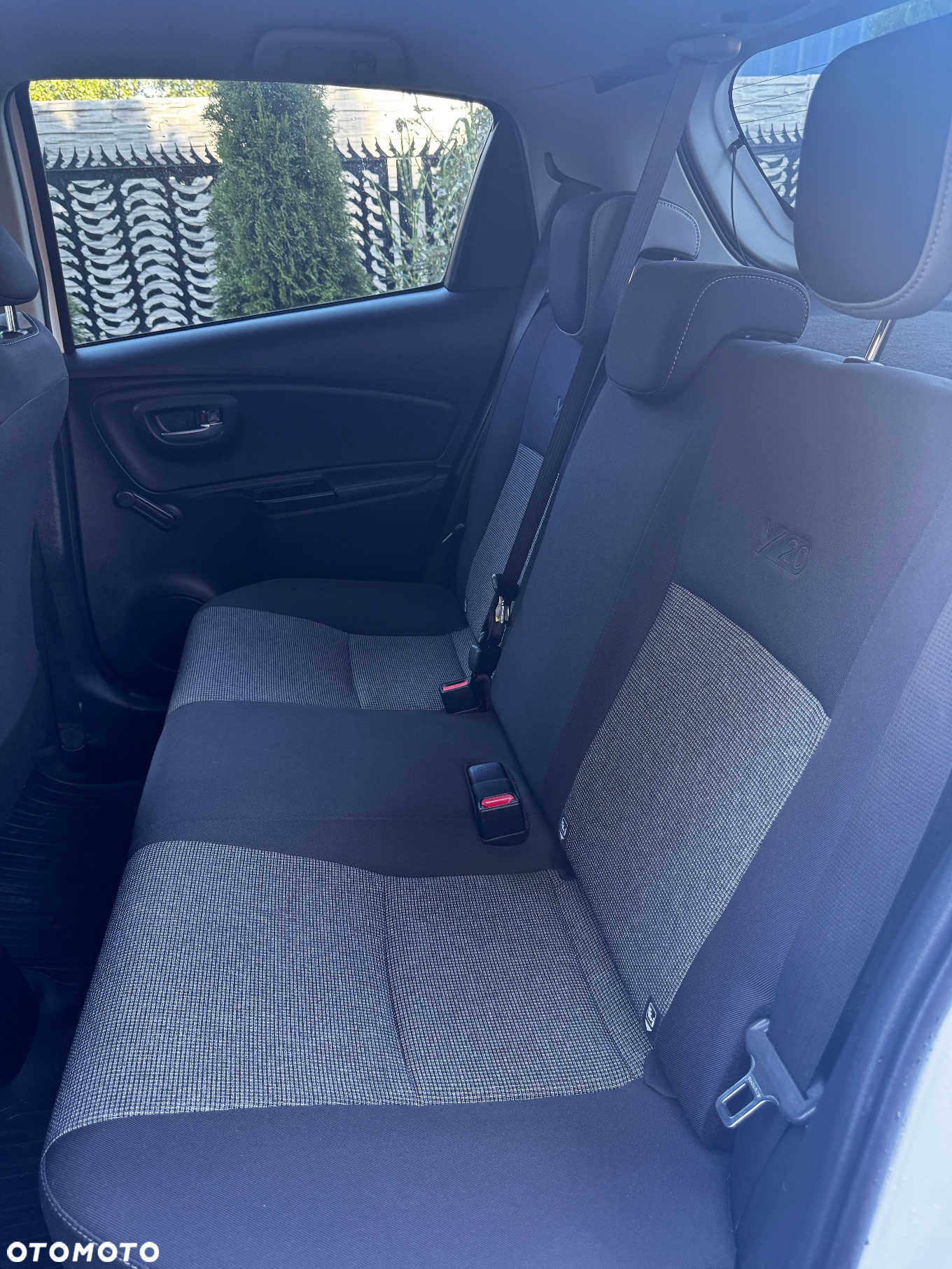 Toyota Yaris 1.5 20th Anniversary - 19