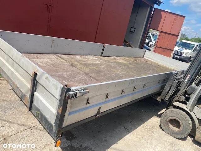 Zabudowa paka 6 metrow na busa - 3