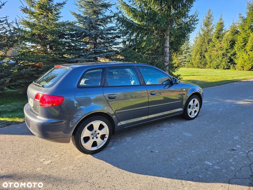 Audi A3 Sportback 1.6 Ambition - 29