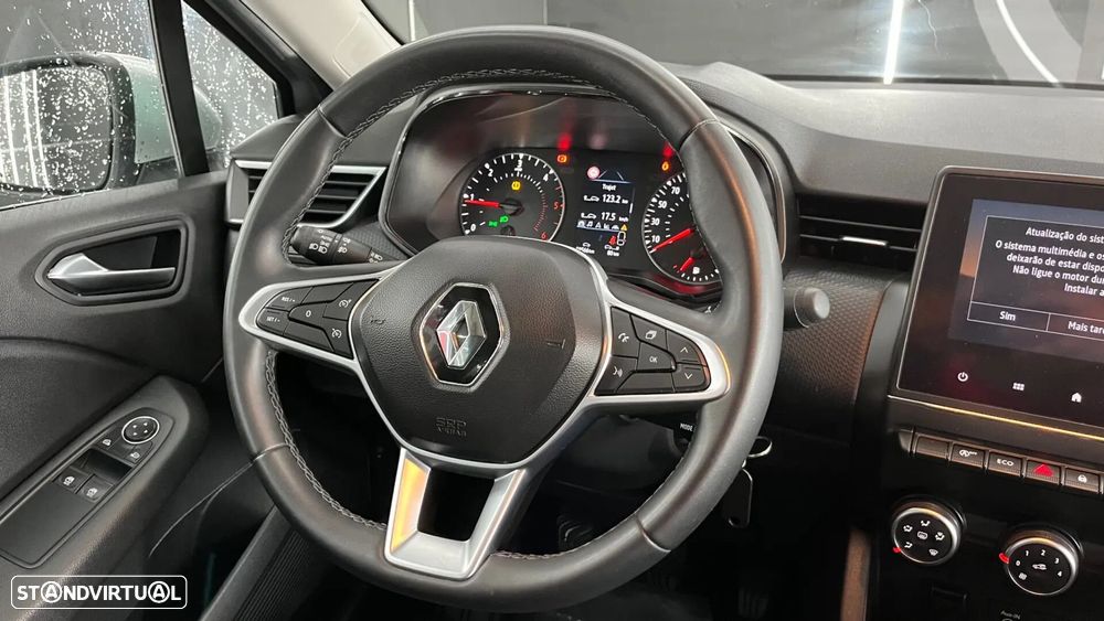 Renault Clio - 13