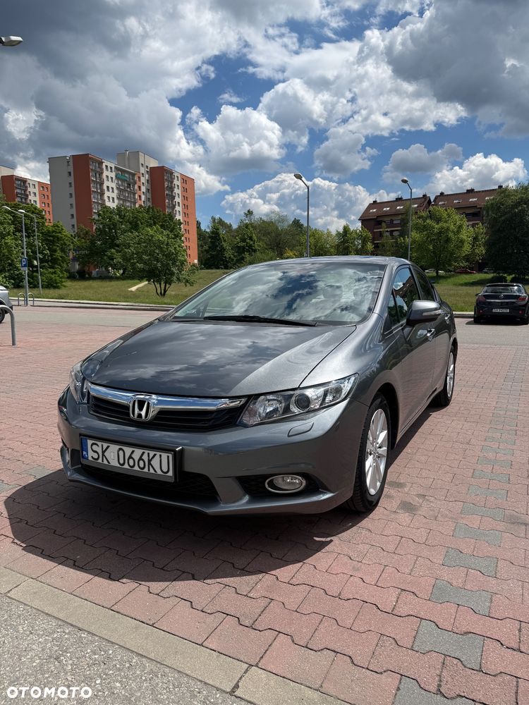 Honda Civic 1.8 Executive - 9