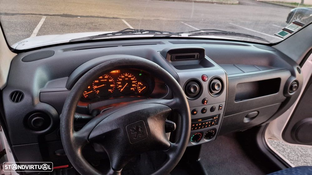 Peugeot Partner - 21