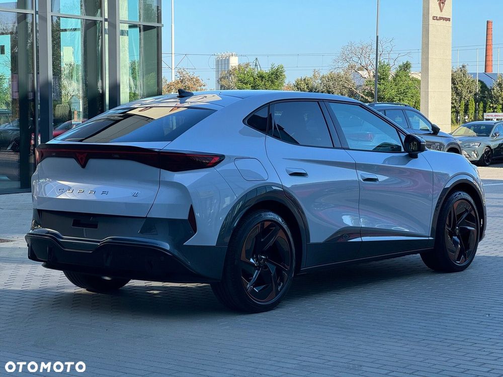 Cupra Tavascan - 7