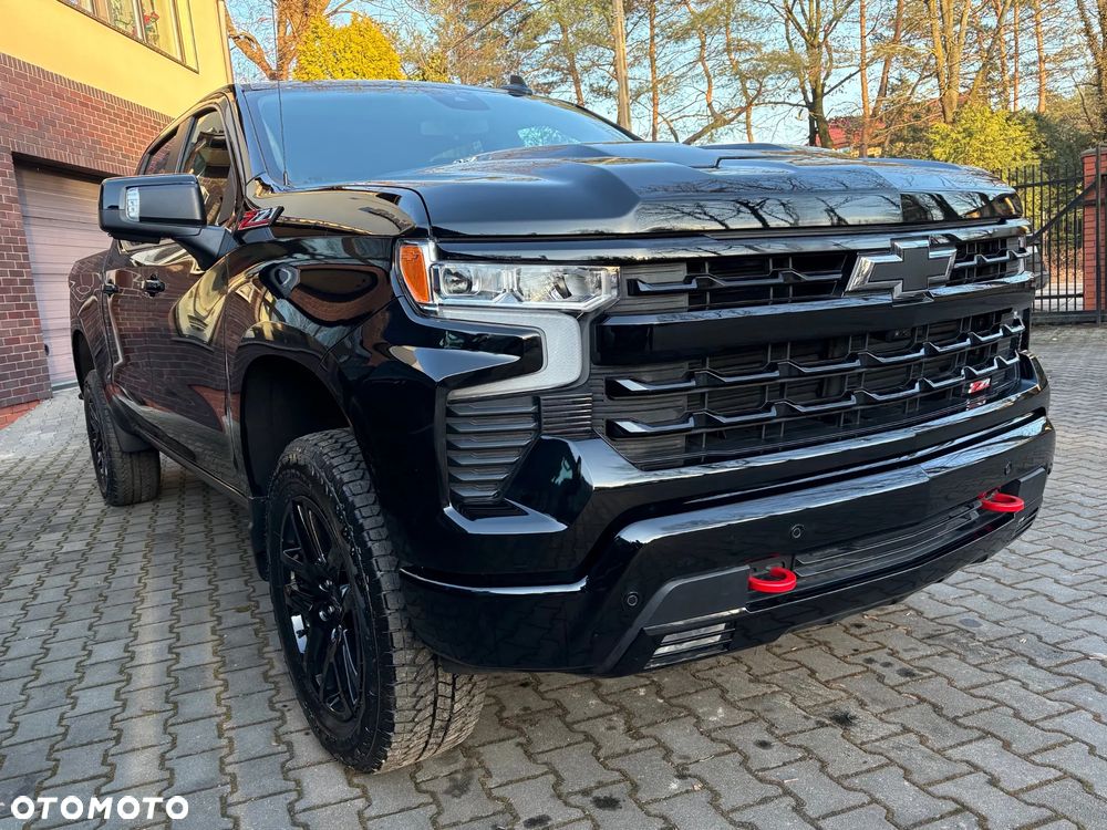 Chevrolet Silverado - 30