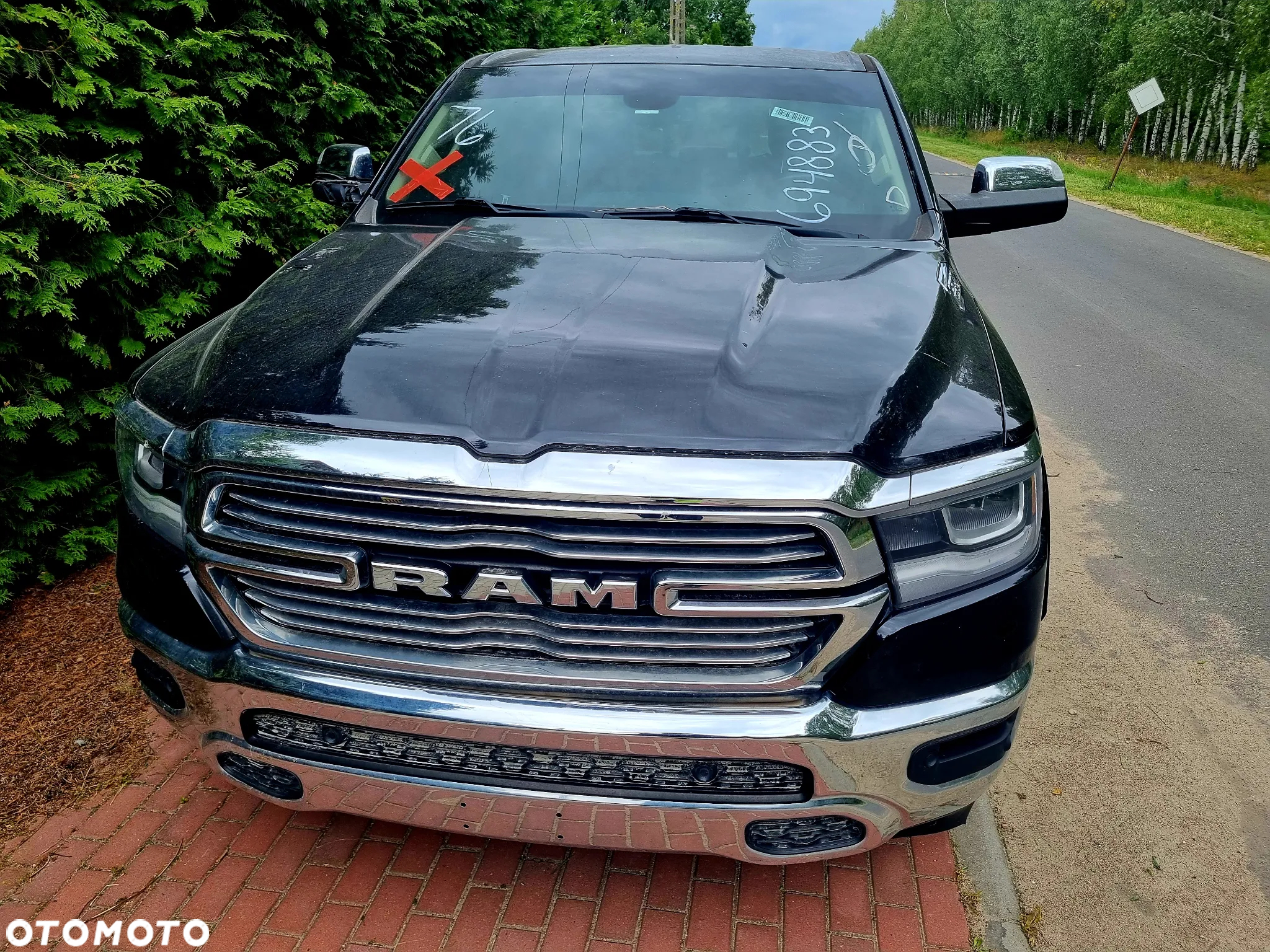 Dodge RAM 1500 5.7 4x4 - 12