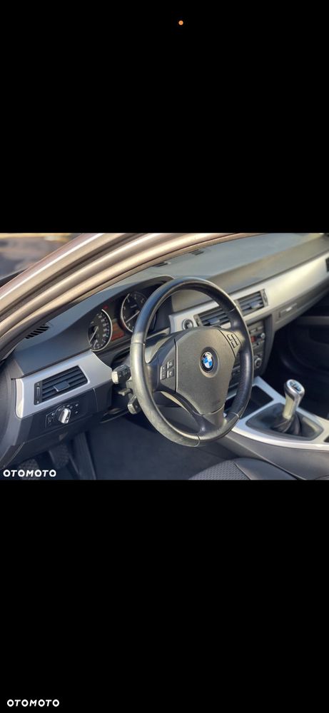 BMW Seria 3 318i Edition Lifestyle - 11
