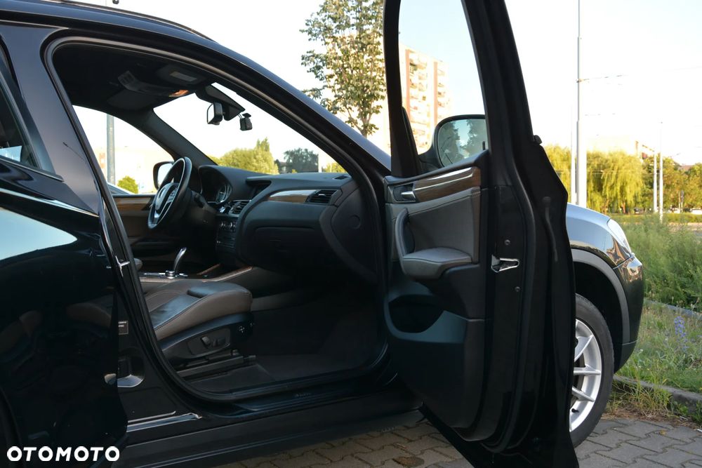 BMW X3 xDrive20d - 25
