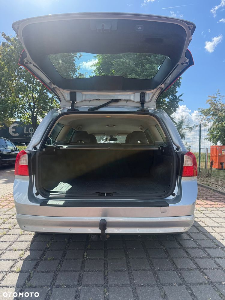 Volvo V70 2.0D Ocean Race - 4