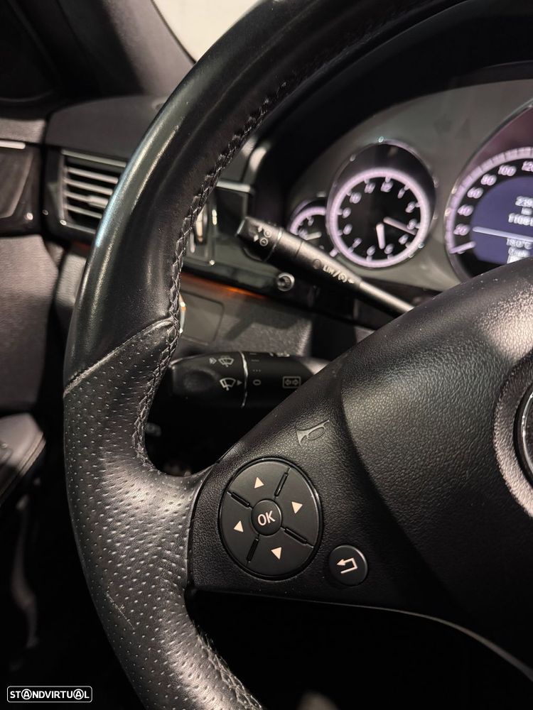 Mercedes-Benz E 250 CDi Avantgarde BlueEfficiency - 38