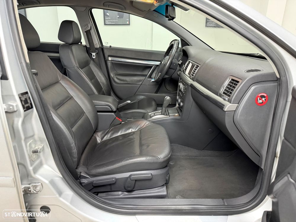 Opel Vectra 1.9 CDTi Auto. - 22