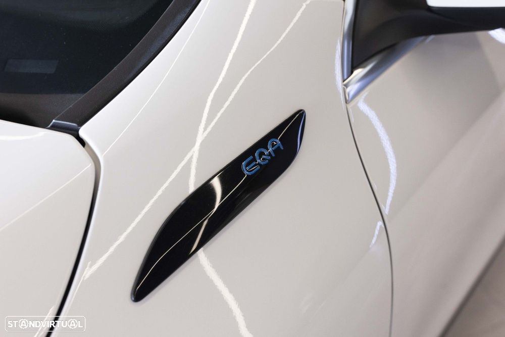 Mercedes-Benz EQA 250 - 9