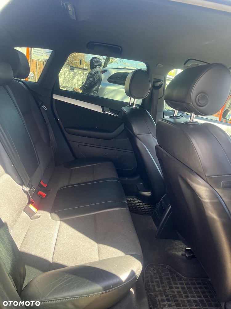 Audi A3 Sportback 2.0 TDI DPF S line Sportpaket - 7