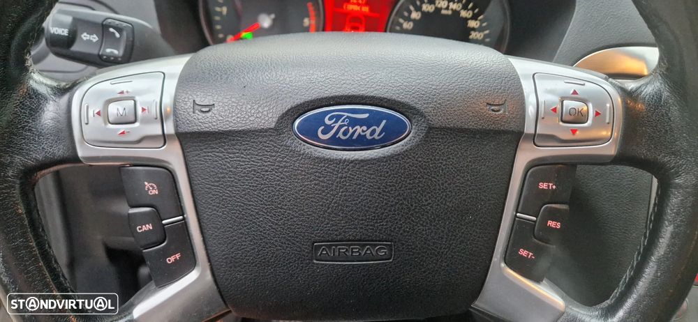 Ford S-Max 1.8 TDCi Titanium 7L - 8