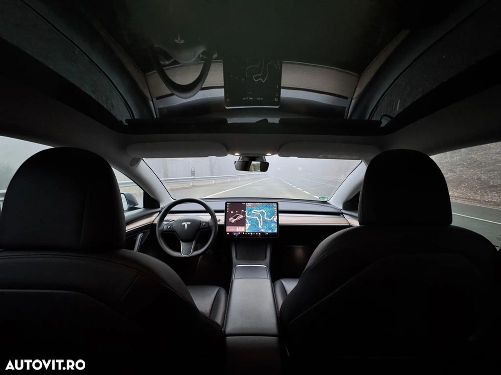 Tesla Model 3 Langstreckenbatterie Allradantrieb Dual Motor - 21