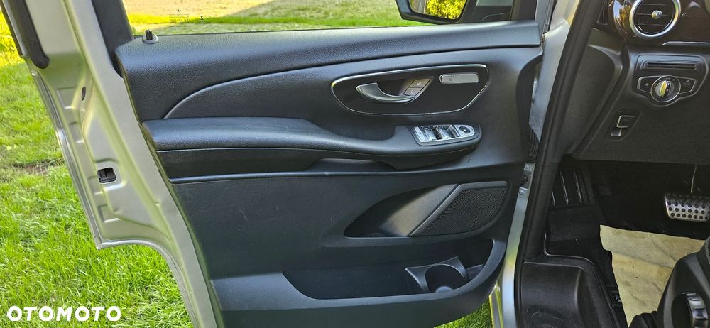 Mercedes-Benz Klasa V 250 (BlueTEC) d 7G-Tronic (d³ugi) - 16