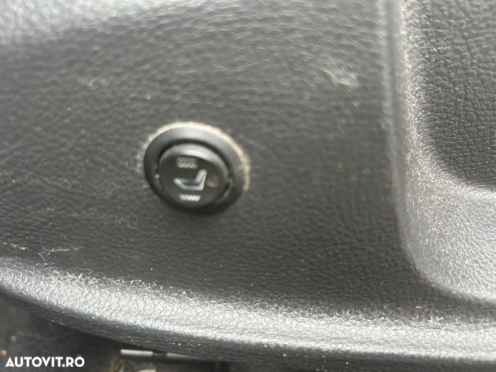 Volkswagen Jetta - 16