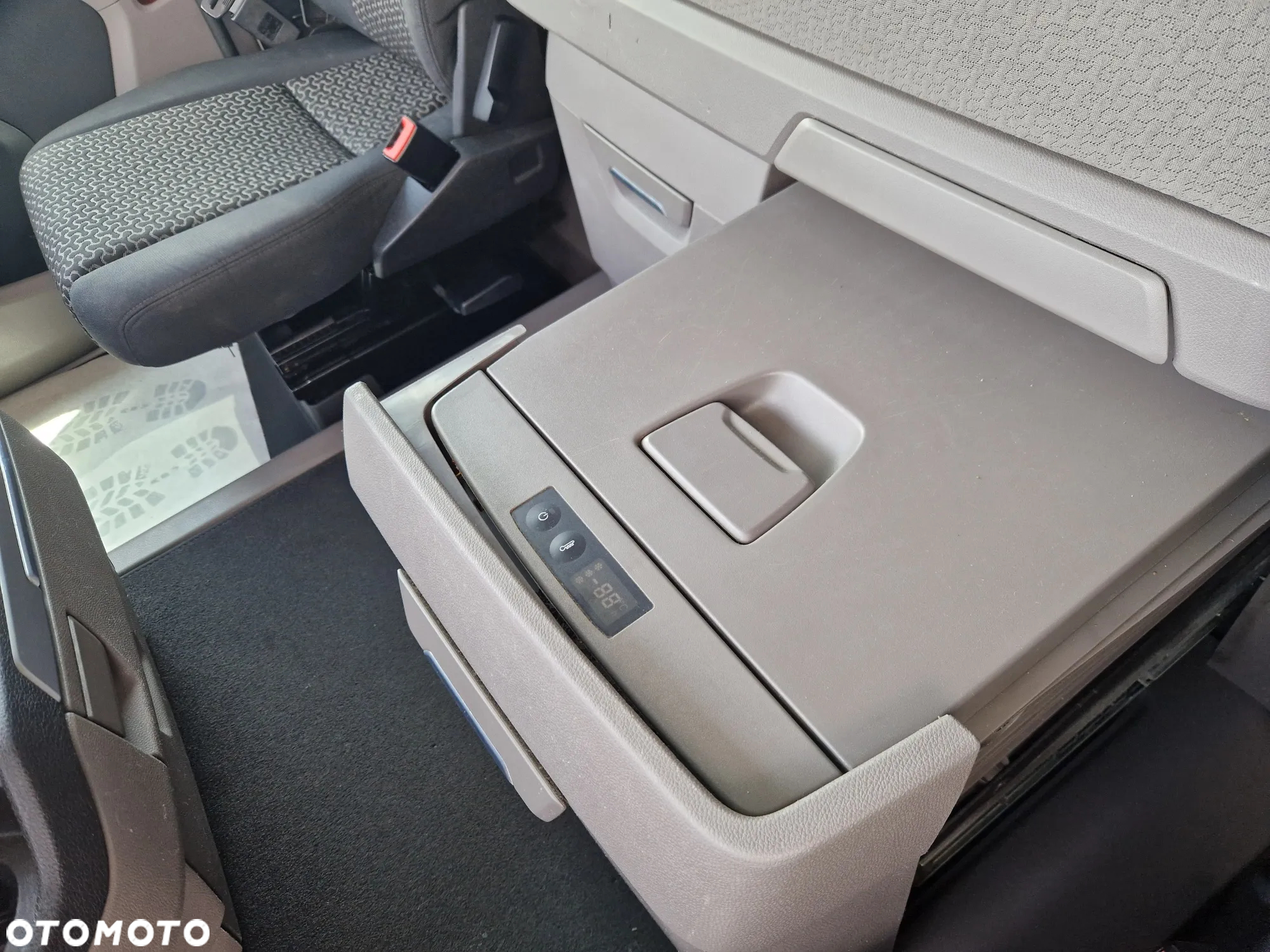 Scania R450 Tacho Smart 2/Alu Felgi Retarder Automat  4 poduszki Zabudowy Międzyosiowe - 16
