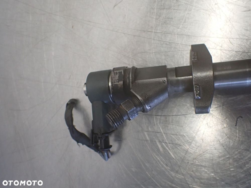 WTRYSK RENAULT LAGUNA 2.2 8200084534 - 13