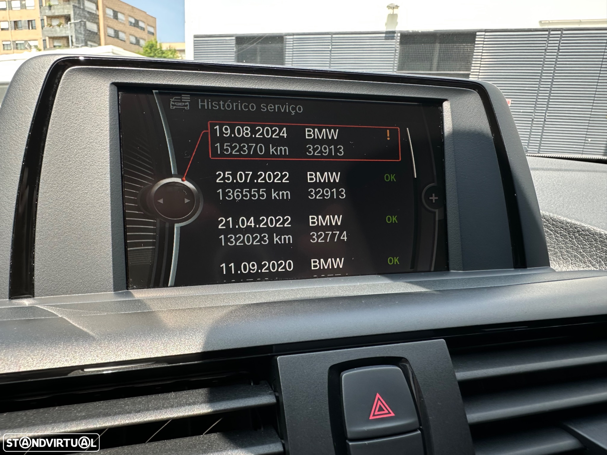 BMW 118 i Pack M - 28