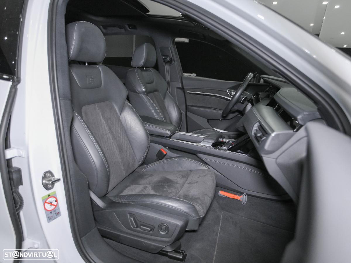 Audi e-tron 50 quattro S line - 10
