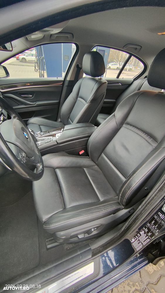 BMW Seria 5 535d xDrive - 4