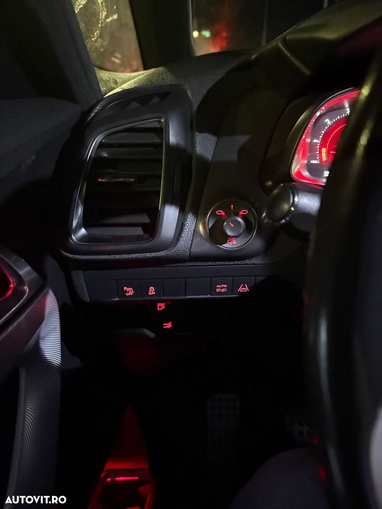 Citroën DS5 2.0 HDI BVM6 Sport Chic - 20