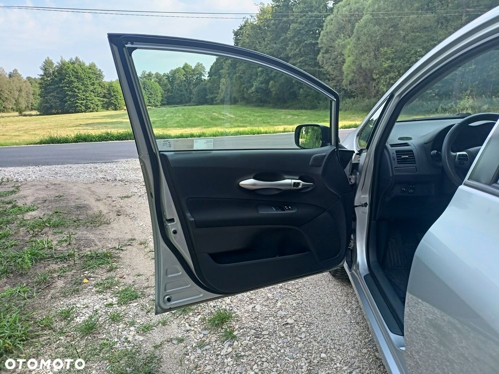 Toyota Auris 1.33 VVT-i Life Comfort - 11