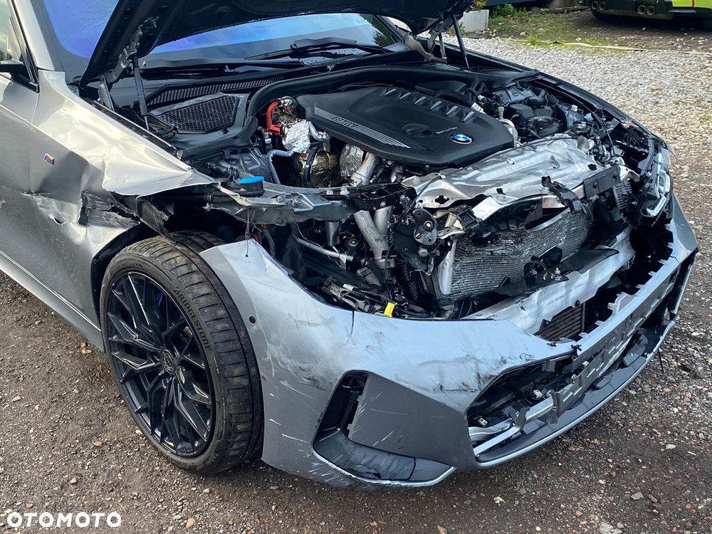 BMW Seria 3 330d xDrive mHEV M Sport - 7