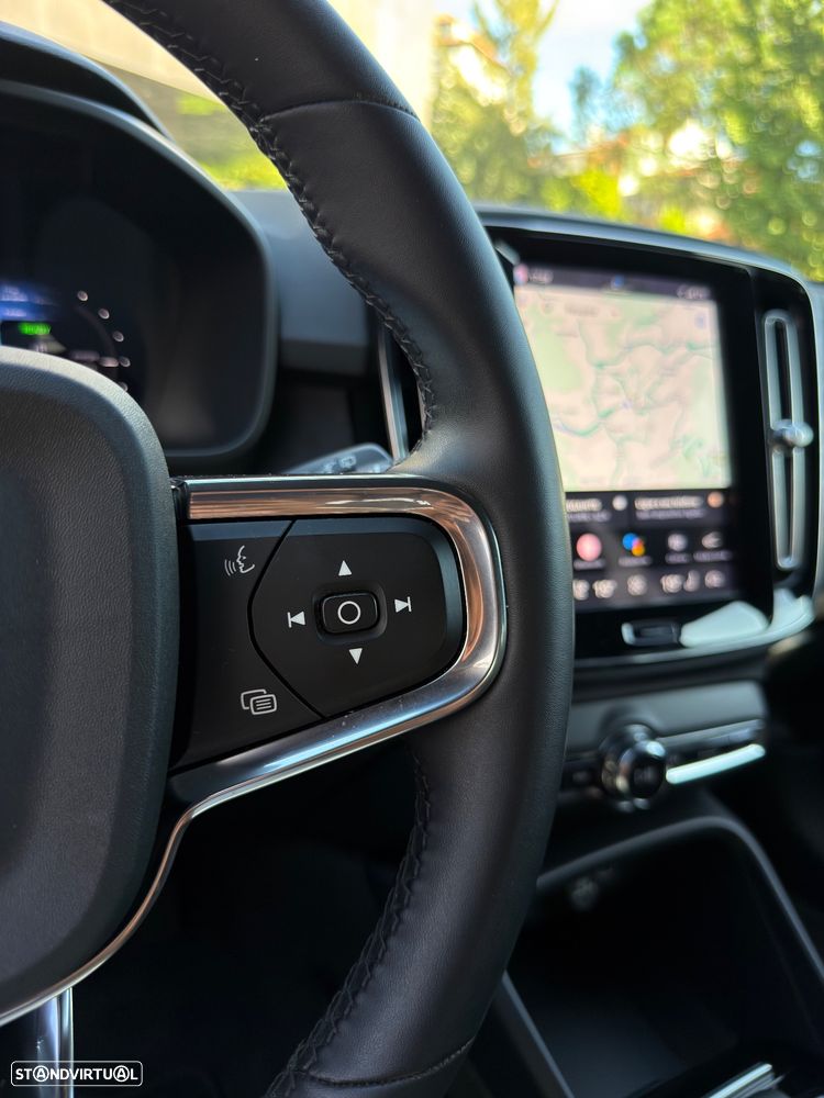 Volvo XC 40 Recharge Extended Range Plus - 32