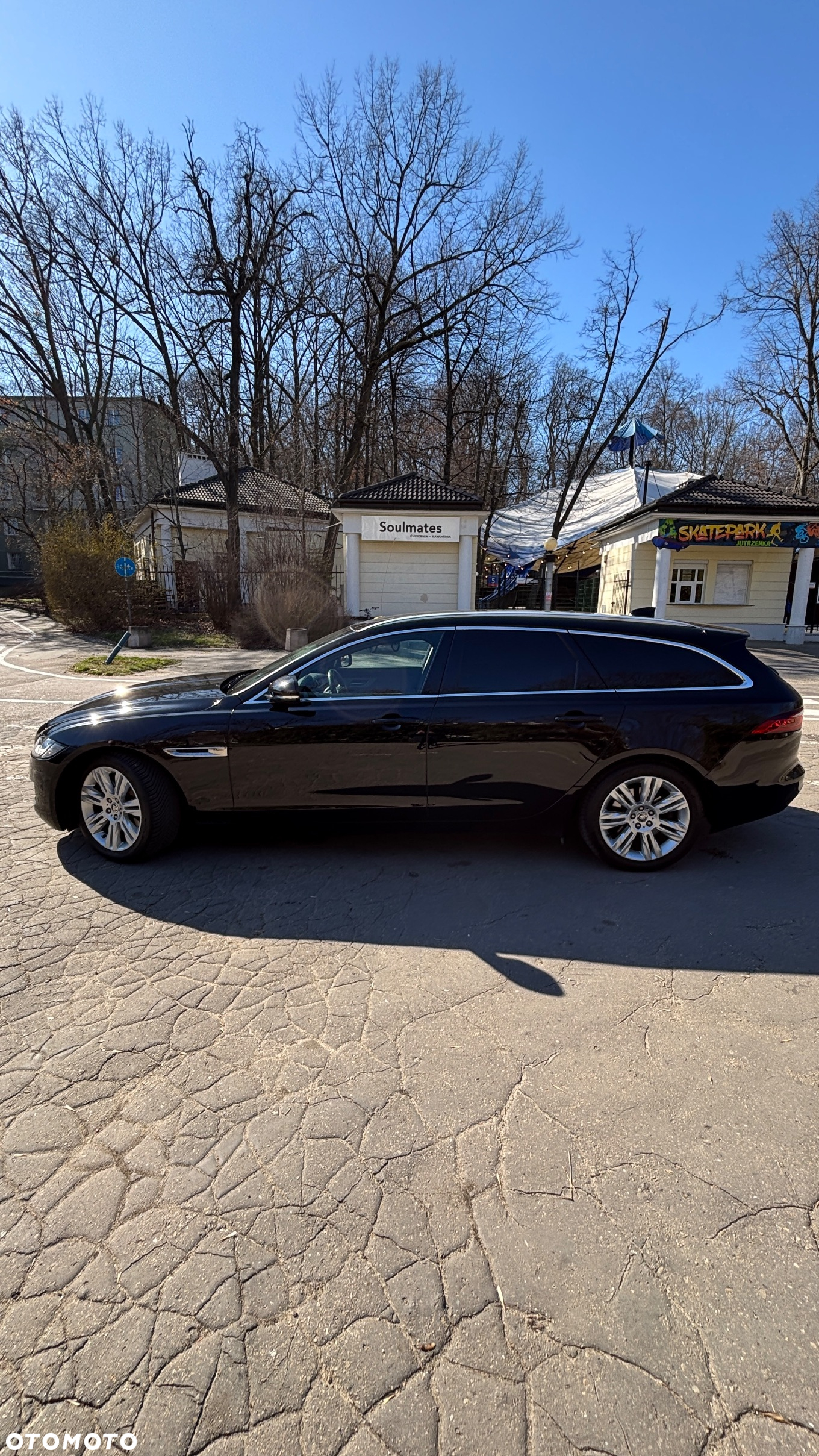 Jaguar XF 2.0 i4D AWD Portfolio - 6